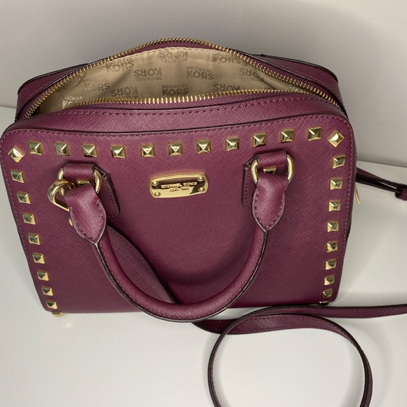 MICHAEL KORS STUD HANDBAG - Picture 5 of 6